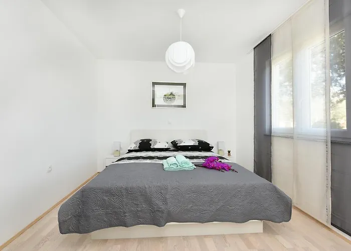 Apartman Kresan Lejlighed