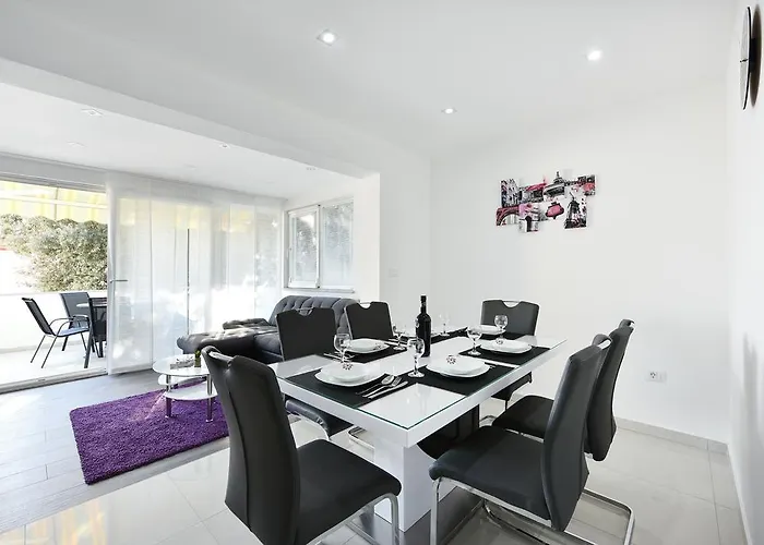 Lejlighed Apartman Kresan *